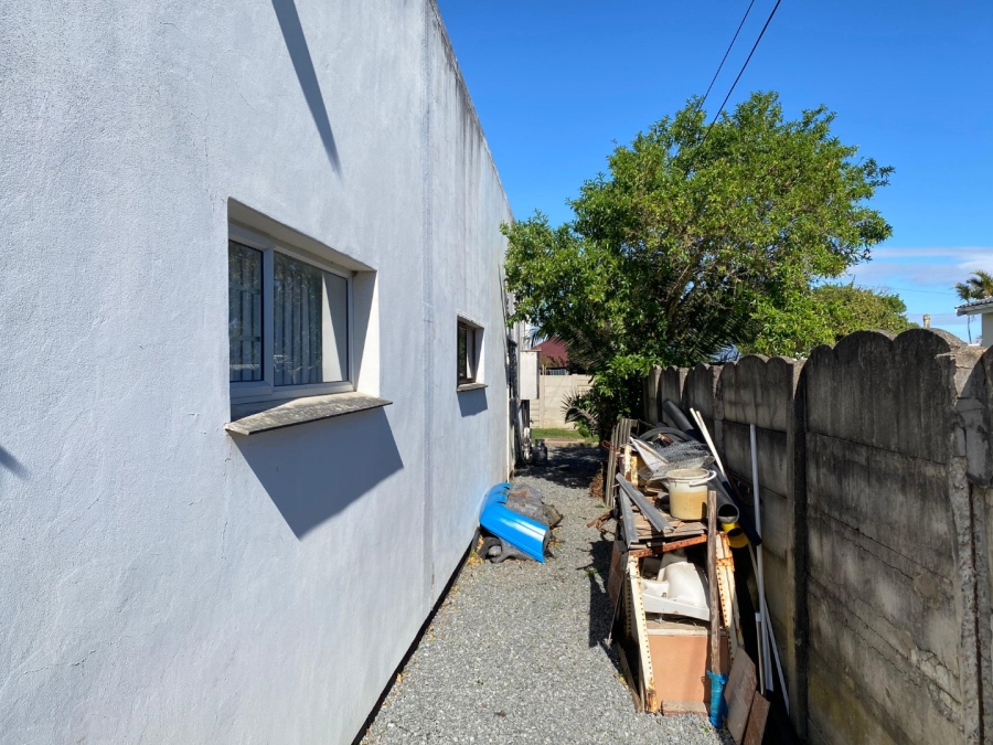 3 Bedroom Property for Sale in Amalinda Eastern Cape